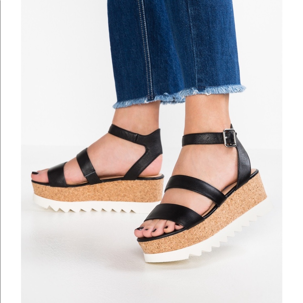 Steve Madden Kristen sandals black sz 9